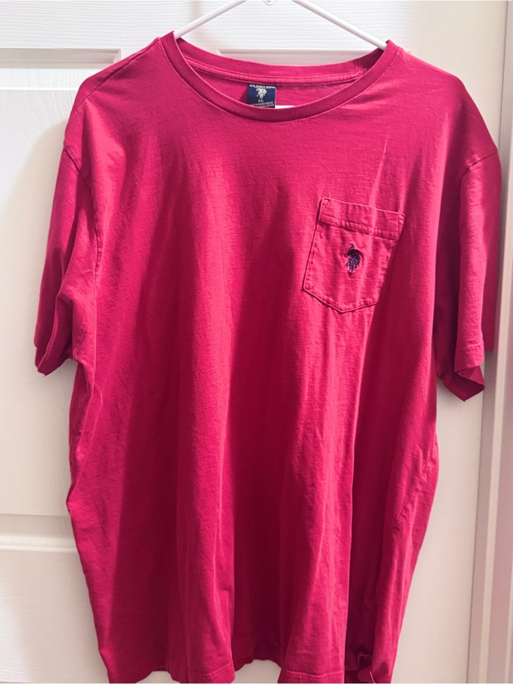 Men's Pocket T-Shirt - Pink